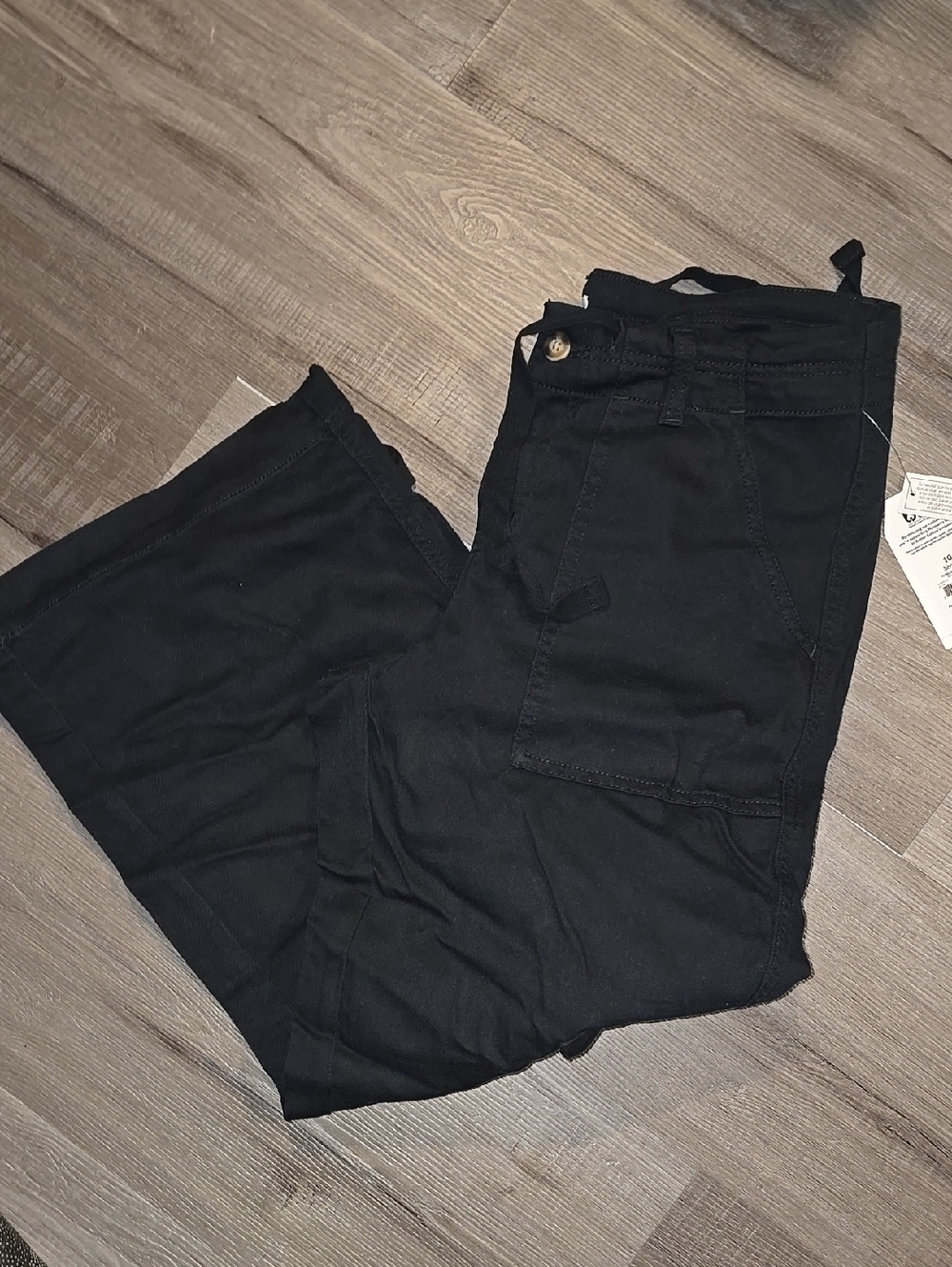 Drawstring Cargo Pants - Picture 2 of 4